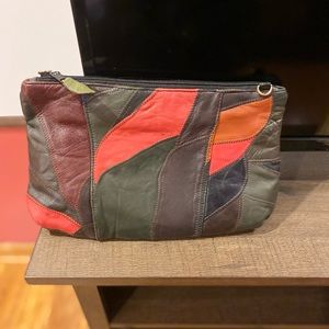 New Never Carried Vintage Leather Crossbody/Clutch